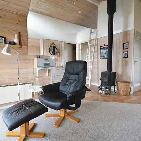 Two-bedroom Holiday In * Hemmet